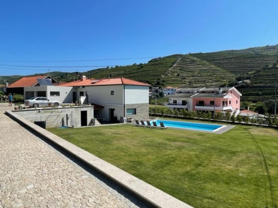 Villa Avec Piscine Dans La Region Du Douro Loureiro  Exterior photo